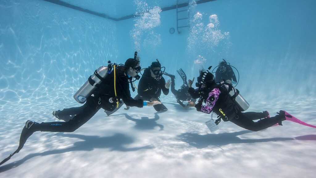 May Beginning Scuba Class: May 18, 19 & 26